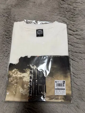 B'z FYOP 롱 T셔츠 L 사이즈 화이트