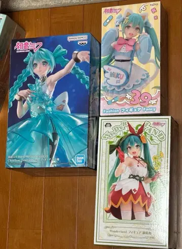 하츠네 미쿠 피규어 3체 세트