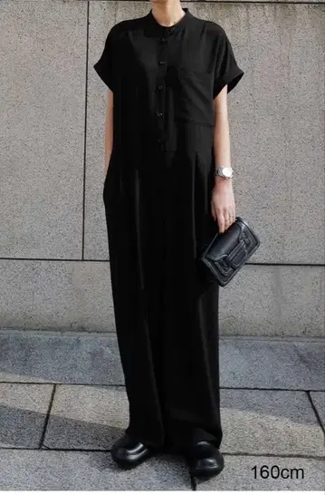 마차트 machatt 하프 슬리브 올인원 블랙