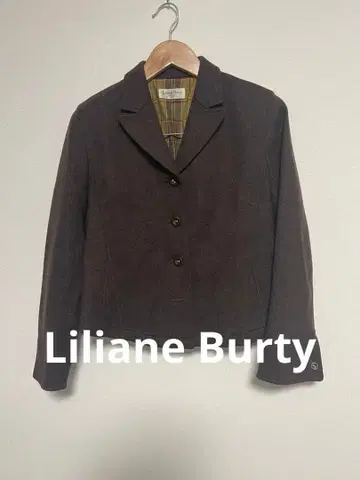릴리안느 뷔르티 브라운 테일러드 자켓 S