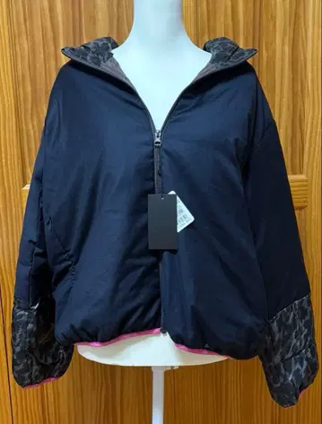 스콧 클럽 후드 부착 다운 자켓 택 포함 새상품