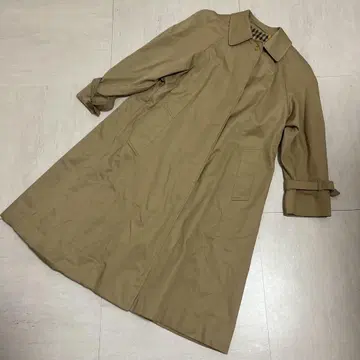 [ 강추 ] Aquascutum 아쿠아 스큐텀 베이지 트렌치코트