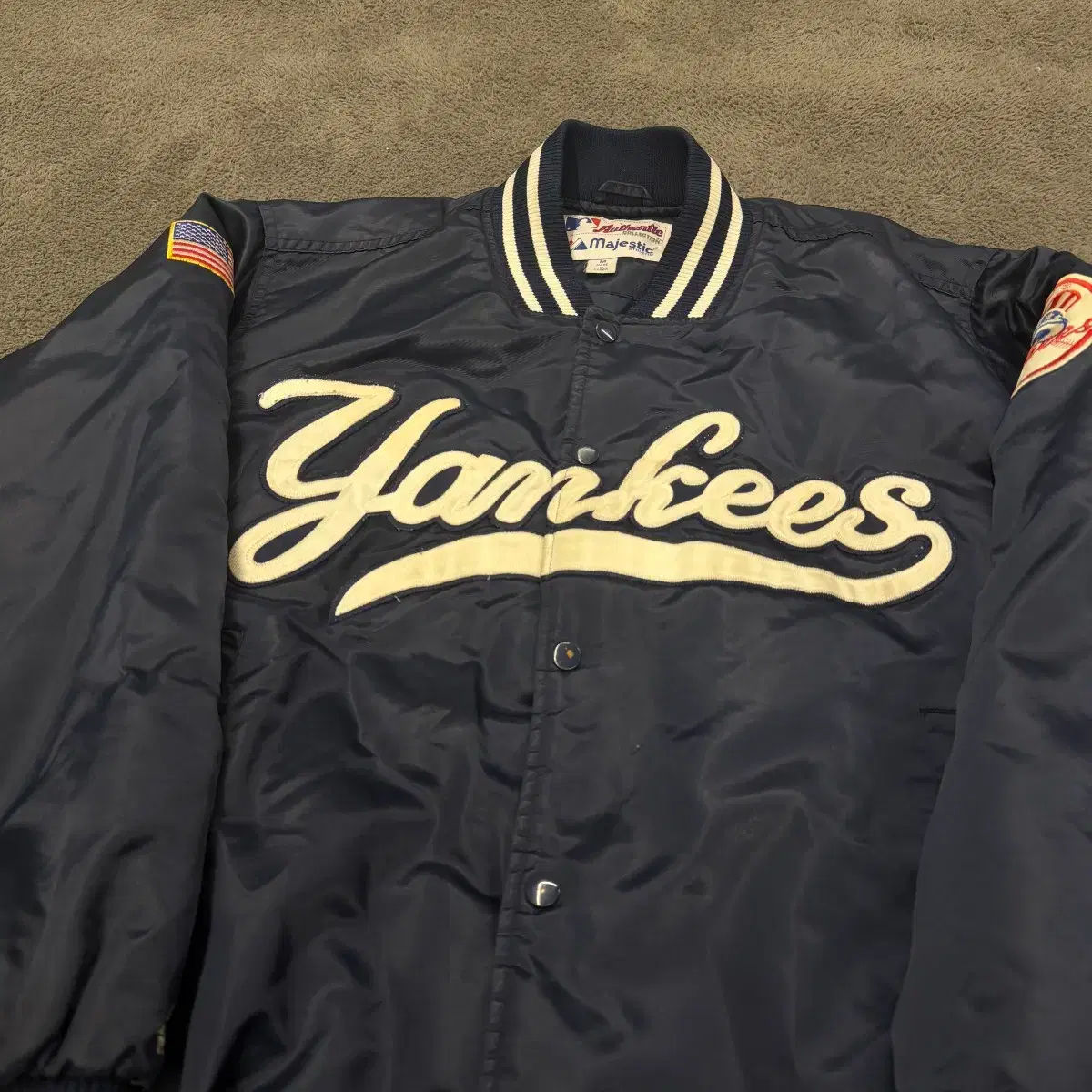 Mlb Majestic New York Yankees XL on Bunjang Global Site.