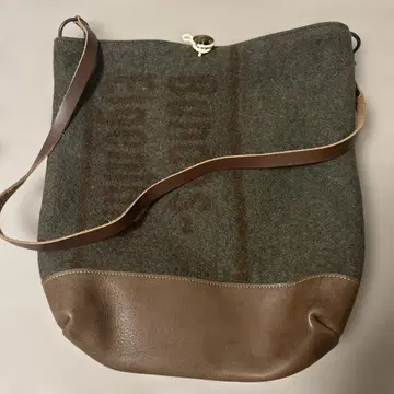 고베 모토마치 가방 가게 clueto 오리지널 울과 가죽 숄더백