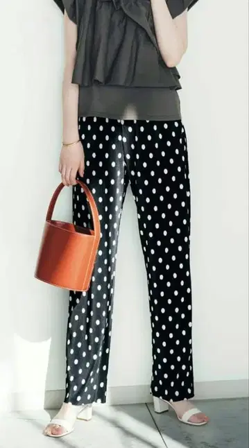 IEDIT 테이퍼드  플리츠 도트 팬츠 플리츠 팬츠