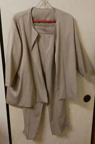 M 사이즈 긴팔 셋업 팬츠