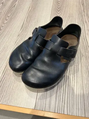 Birkenstock 런던 블랙 화이트