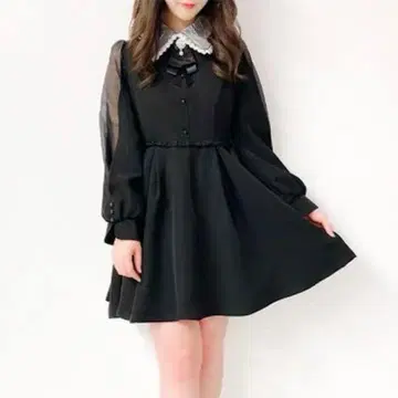 ROJITA 카라 레이스 슬릿 시어 소매 원피스 (블랙)