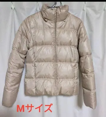 M 사이즈 다운 자켓 베이지 계열
