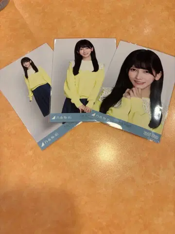 노기자카46 생사진 카라 부착 코디 컴프 이케다 에이사