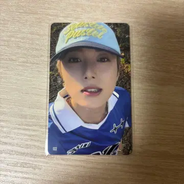 INI 오자키 타쿠미 XQUARE 7000엔 트레이딩 카드