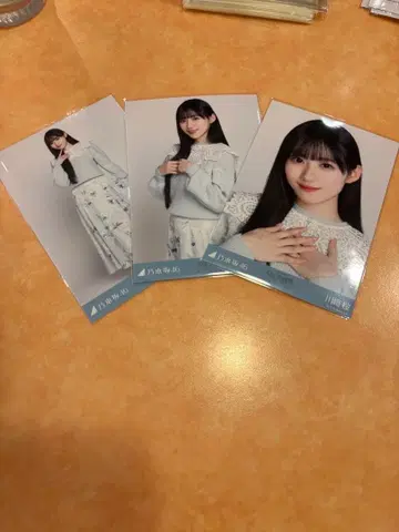 노기자카46 브로마이드 카라 부착 코디 컴프 카와사키 벚꽃