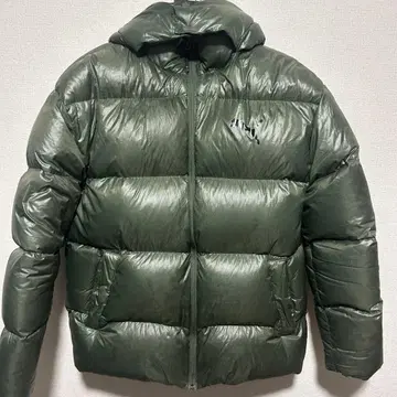 PUMA 후드 부착 다운 자켓 올리브 그린
