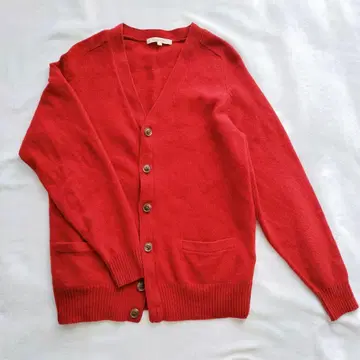 새상품급 UNIQLO 울 레드 버튼 가디건