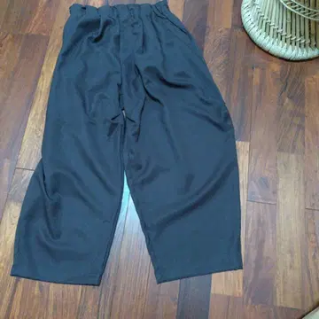 미즈이로 인드 와이드 팬츠 브라운 size 2 2025aw 1회 착용