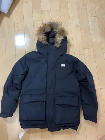 헬리 한센 블랙 다운 자켓