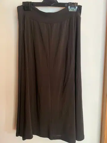 애니에스 베이 다크 브라운 플레어 스커트 무릎 기장