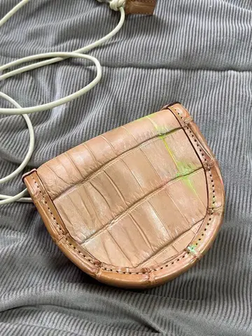 초레어 itti 크로커다일 누메 크로코 미니백