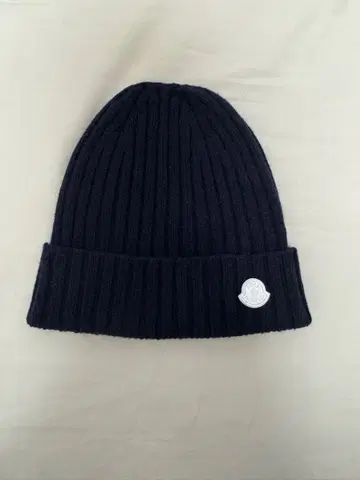 MONCLER x HYKE 니트 모자