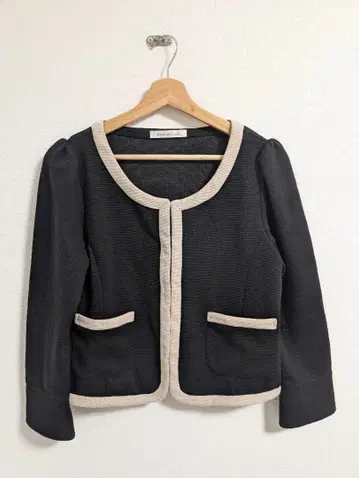 beaute de s.mile 노카라 블랙 자켓