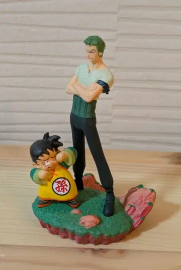 드래곤볼 손오공 원피스 로로노아 조로 피규어 약 8.3cm