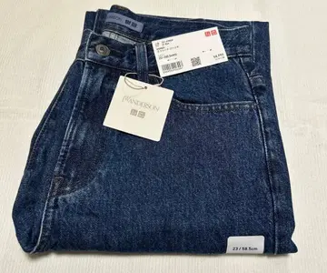 유니클로 JW 스트레이트 청바지 67BLUE 23사이즈