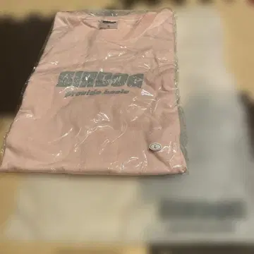 가격 인하 중! BIRDDOG 핑크 T셔츠 L사이즈 글리터