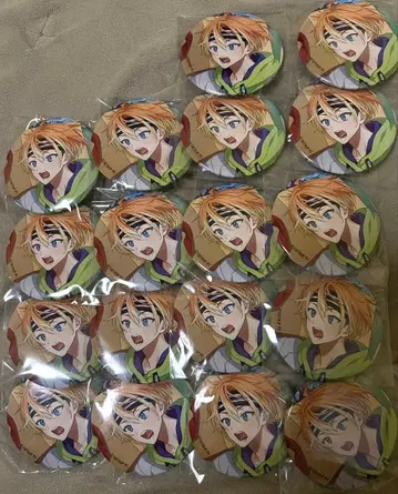 이소타케 아쿠타 캔뱃지 18개 18trip