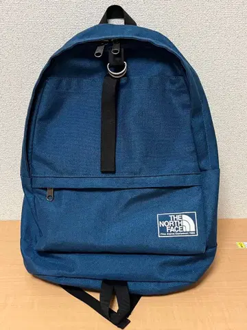THE NORTH FACE 다크 블루 백 럭색 네이비