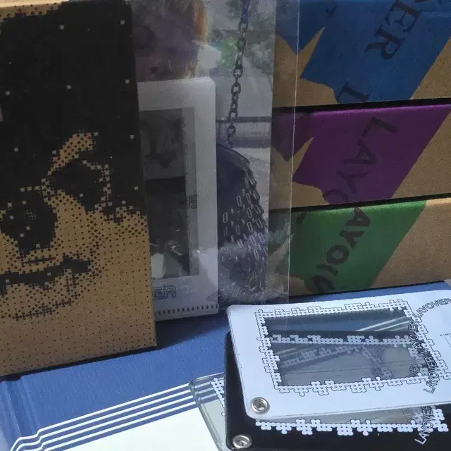 방탄소년단 뷔 레이오버 앨범 팝니다