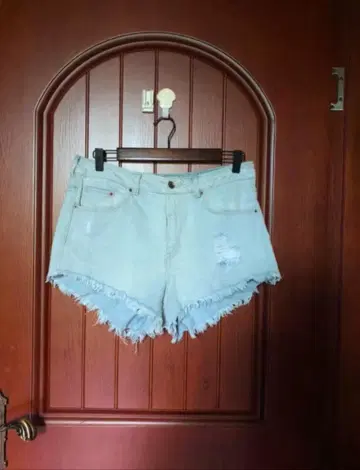 라이트 블루 프린지 숏팬츠
