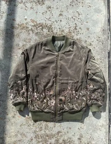 [레어] 90s MA-1 리버서블 꽃무늬 플라워 디자인 퀼팅