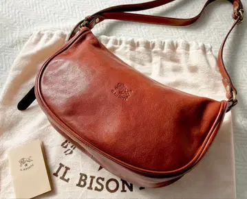 [새상품] IL BISONTE 숄더백 천연 가죽 주름 가죽 하프문 홍차