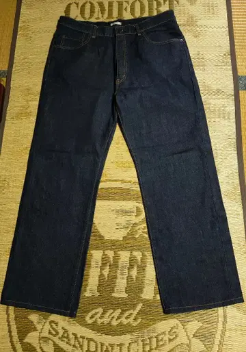 미사용품! isa 다크 네이비 본격 스트레이트 데님 38 사이즈