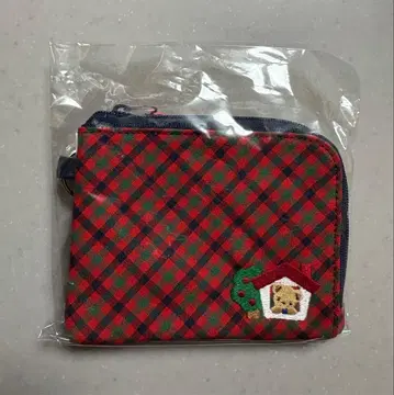 미사용 새상품 [ 파밀리아 ] 빨간색 계열 체크 패스 케이스