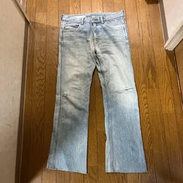 스트레이트 데님 팬츠 데미지 가공