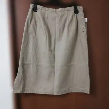 Duplessis 베이지 타이트 스커트 무릎 기장