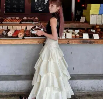 treat urself 스커트 완판템