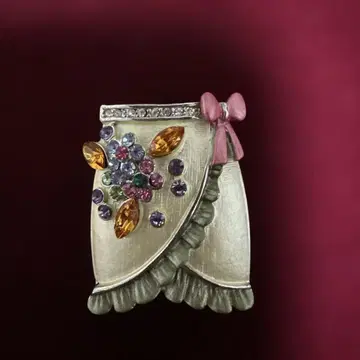 여성용 브로치 스와로스키 새상품