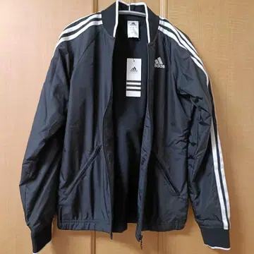 아디다스 adidas 블랙 점퍼 S