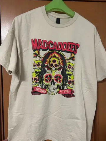 MAD CADDIES 셔츠