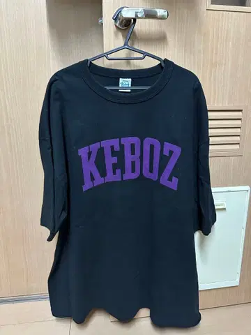 KEBOZ 블랙 T셔츠 L 사이즈