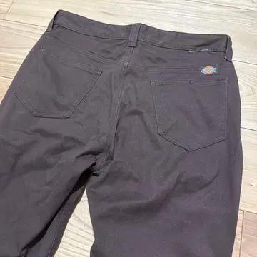 디키즈 다크 브라운 슬림핏 팬츠