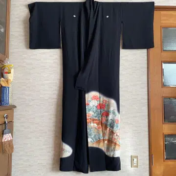 AVW370 블랙 전통 예복 기모노 오동나무 문양 꽃무늬 자수 기모노