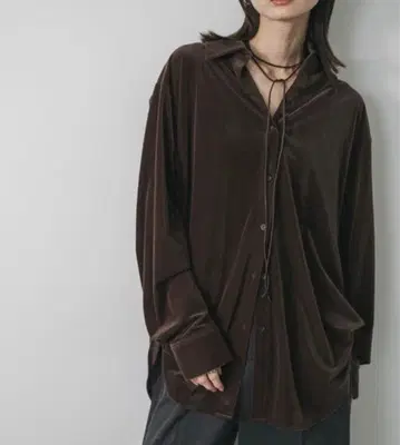 센스 오브 플레이스 멀티 코드 벨루어 셔츠