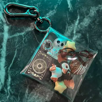 가챠 파우치 기즈모 우주인