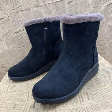 새상품 여성용 22.5cm 경량 발수 보아 안감 숏부츠 블랙 6442