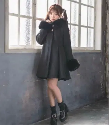 ROJITA 백리본 후디 코트