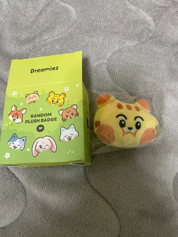 Dreamiez 랜덤 배지 마크