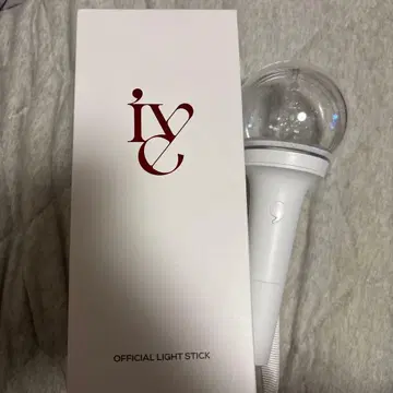 IVE OFFICIAL LIGHT STICK 화이트